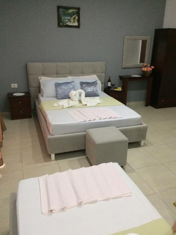 Hotel Soan Саранда Экстерьер фото