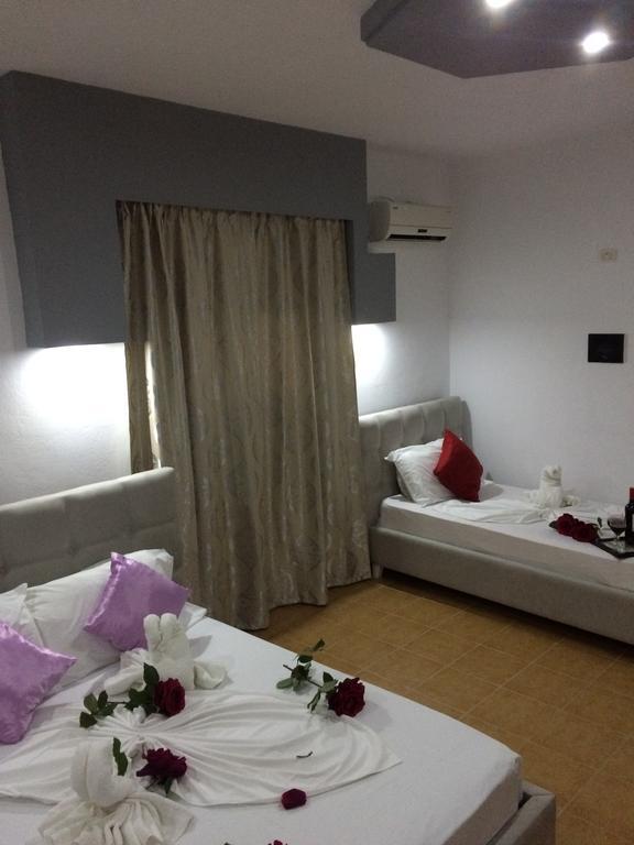 Hotel Soan Саранда Экстерьер фото