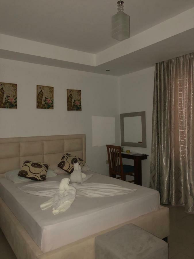 Hotel Soan Саранда Экстерьер фото